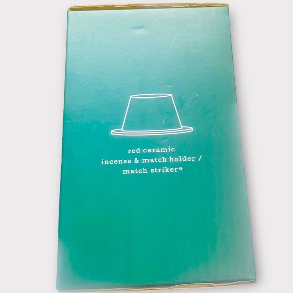 PADDYWAX Mr. Kringle, Persona Collection Scented Candle, 4-Ounce, (Balsam + Fir) - Picture 9 of 9